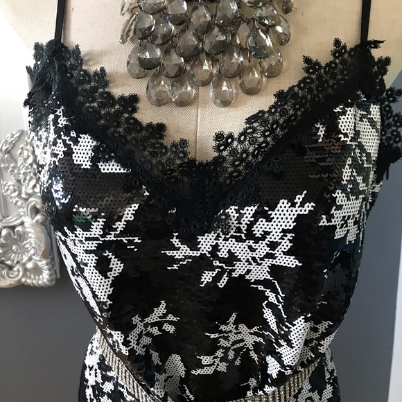 Gorgeous BNWT MICHEAL KORS  sequin dress size Large - Picture 2 of 15